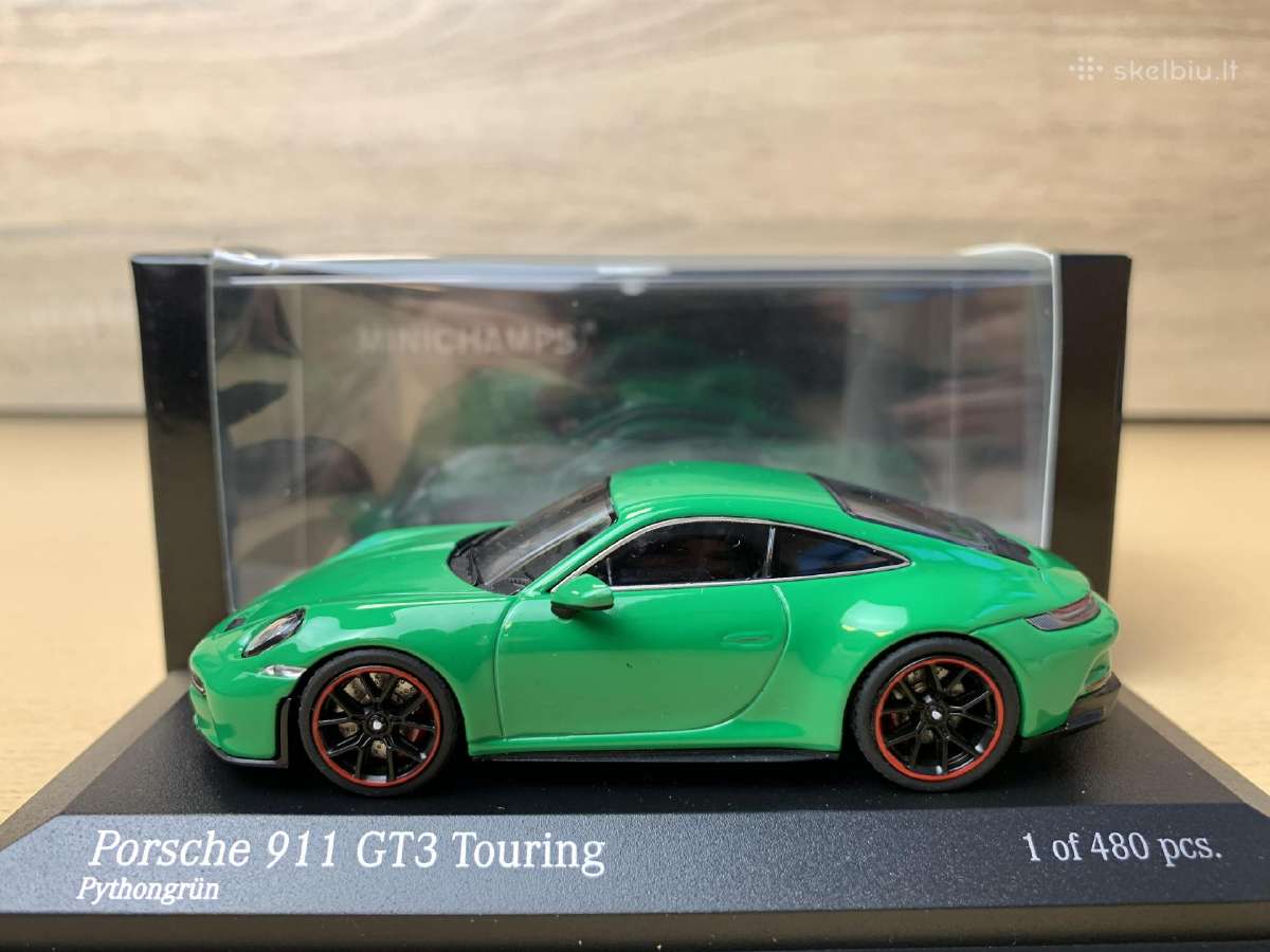 Porsche 911 (992)gt3 Touring 2021 1:43 Minichamps