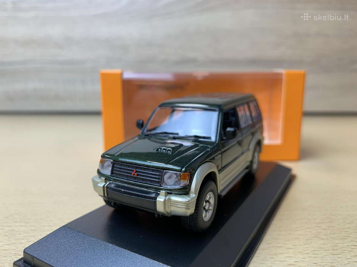 Mitsubishi Pajero LWB, 1991 - 1:43 Maxichamps - nuotraukos Nr. 3