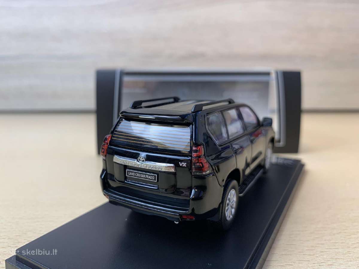 Toyota Land Cruiser Prado, 2018 - 1:43 Sunstar - nuotraukos Nr. 2