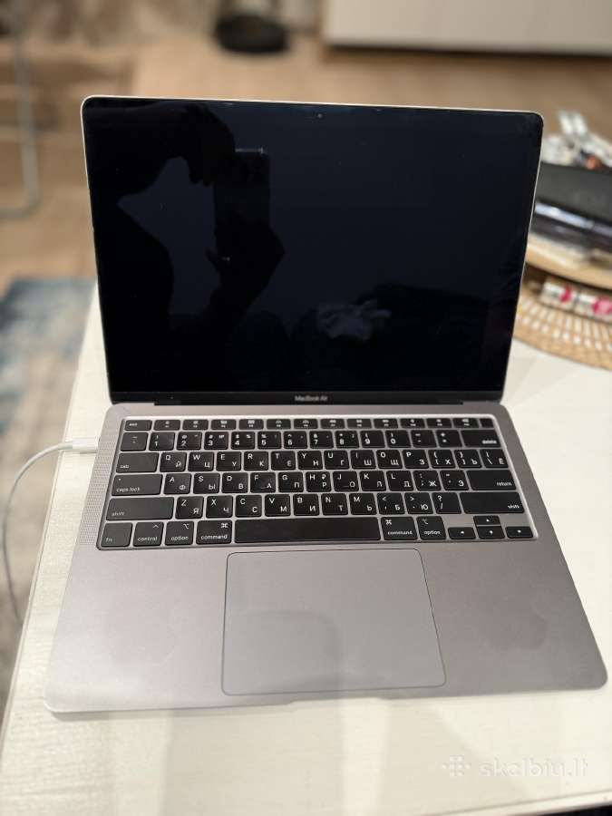MacBook Air 2020 i3/8gb/256gb