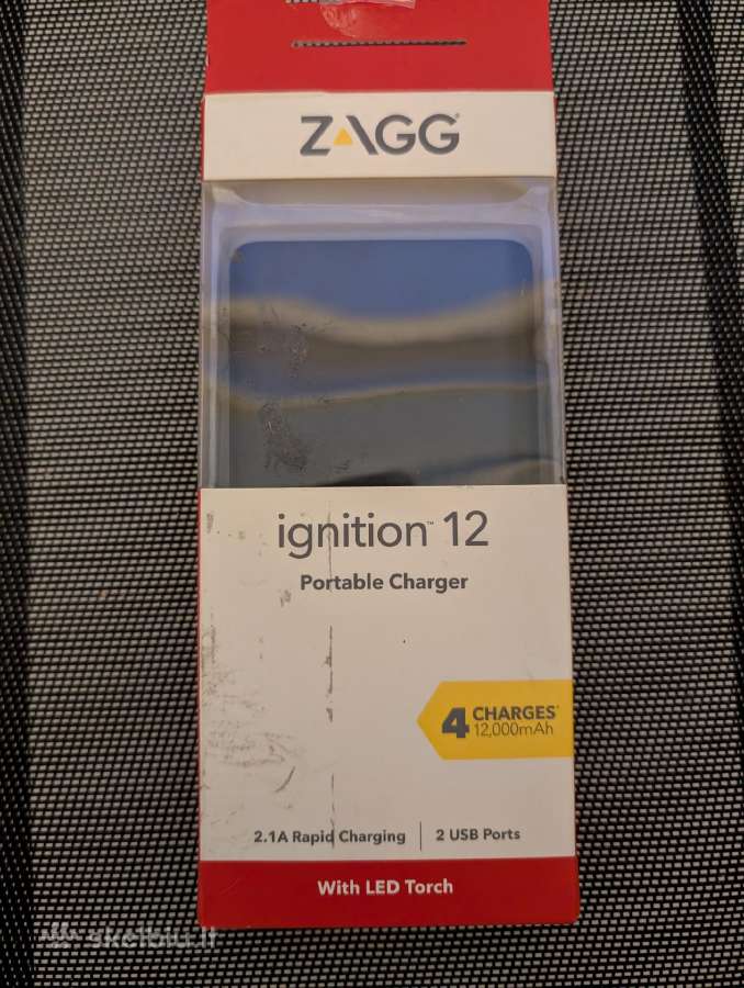 Zagg 12000mah powerbankas su prožektoriumi