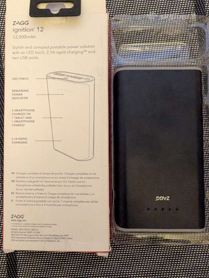 Zagg 12000mah powerbankas su prožektoriumi - nuotraukos Nr. 4