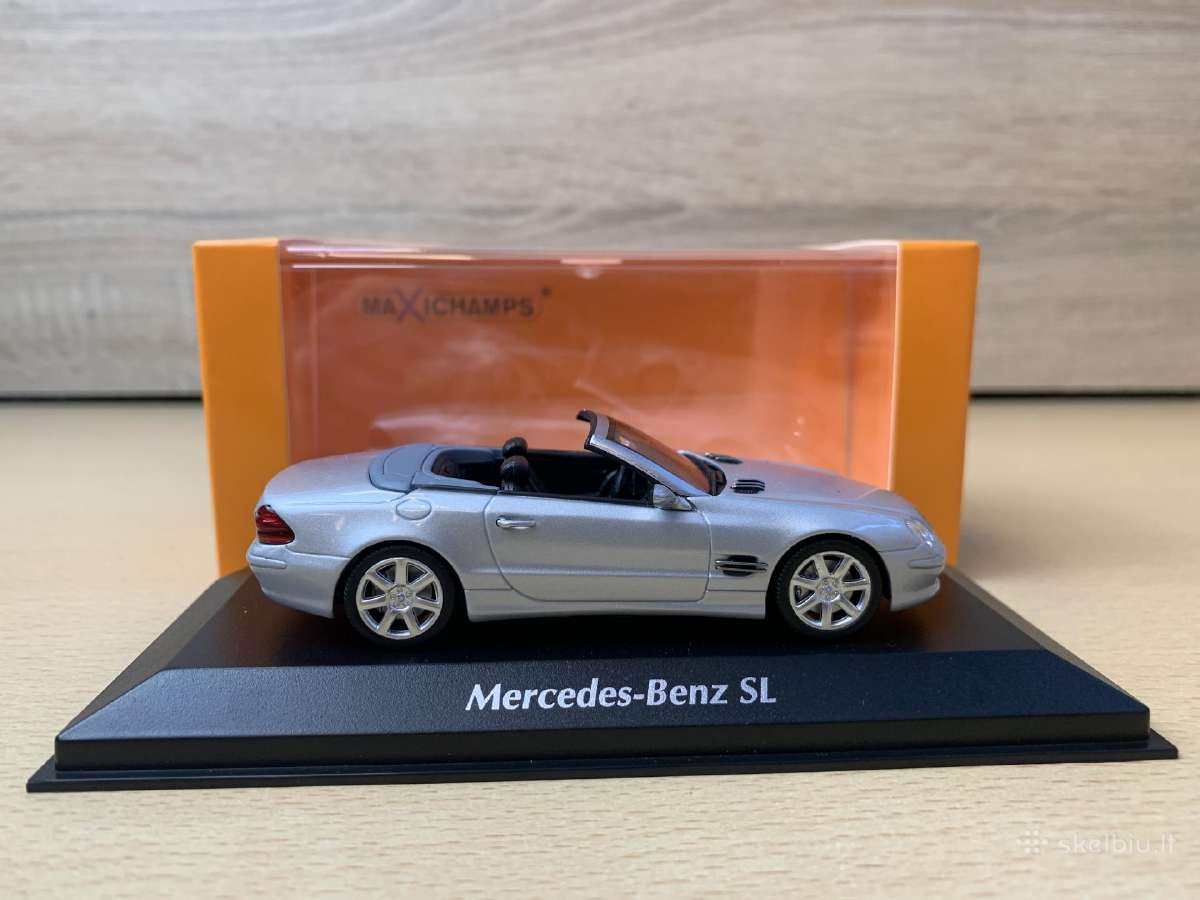 Mercedes-benz SL Class(r230), 2001 1:43 Maxichamps