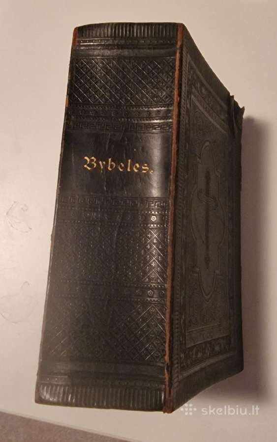 Lietuviška antikvarinė biblija