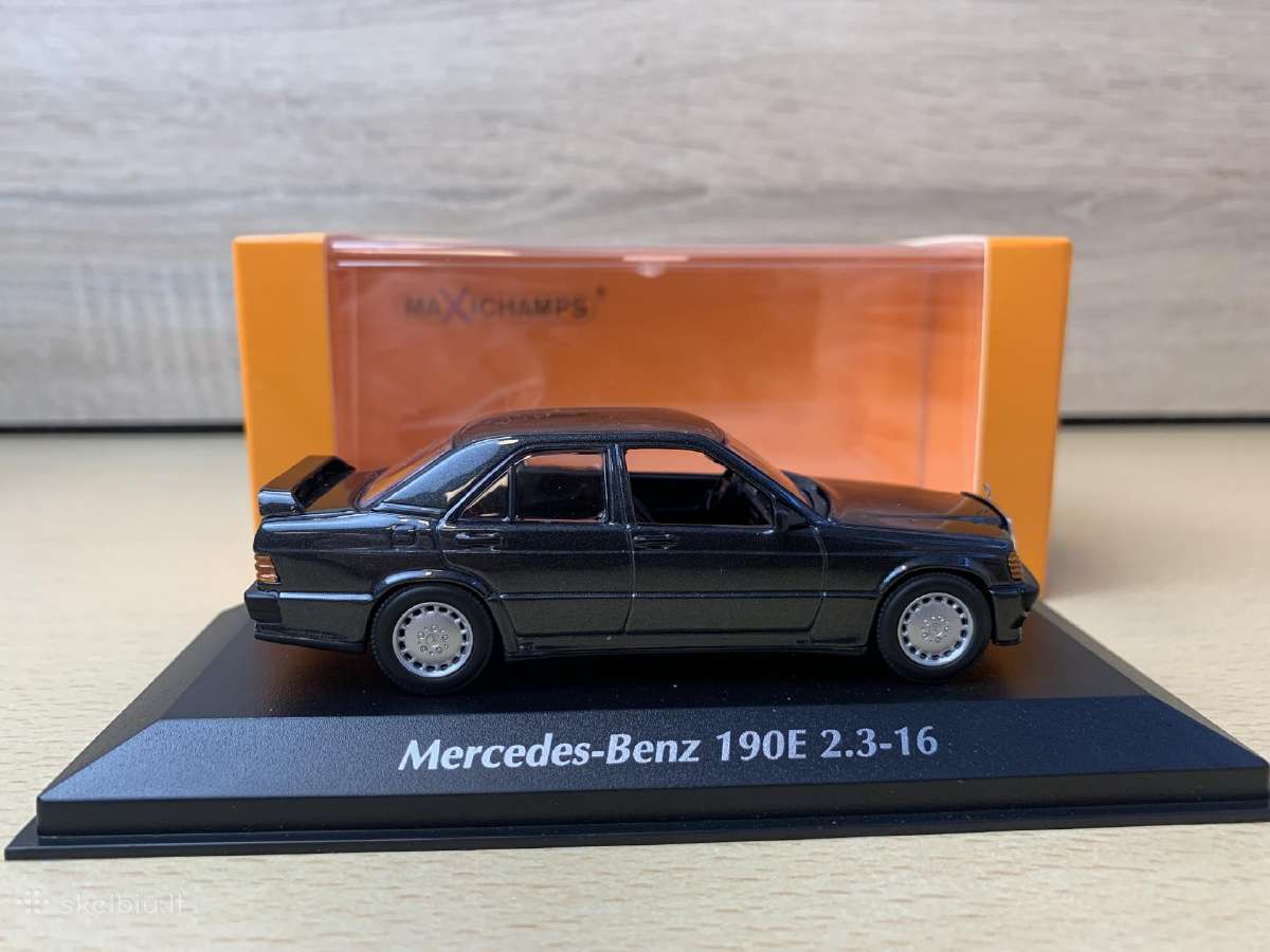 Mercedes-benz 190 E 2.3-16, 1984 - 1:43 Maxichamps