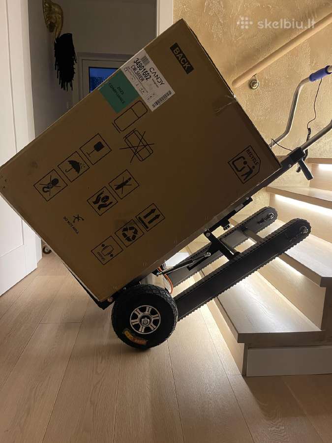 Elektrinis kroviniu laiptu kopimo vežimėlis