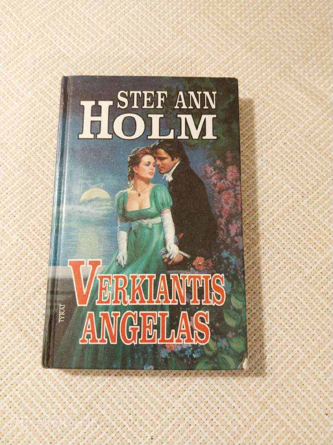 Romanai Detektyvai Fantastika Eilės