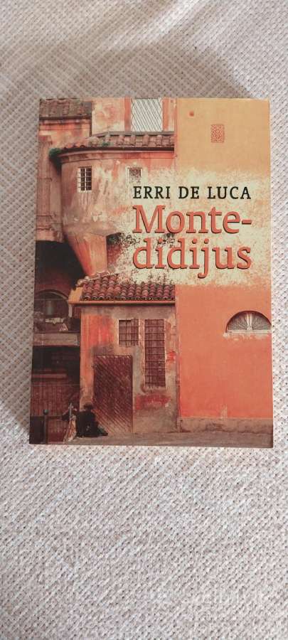 Romanai Detektyvai Fantastika Eilės - nuotraukos Nr. 16