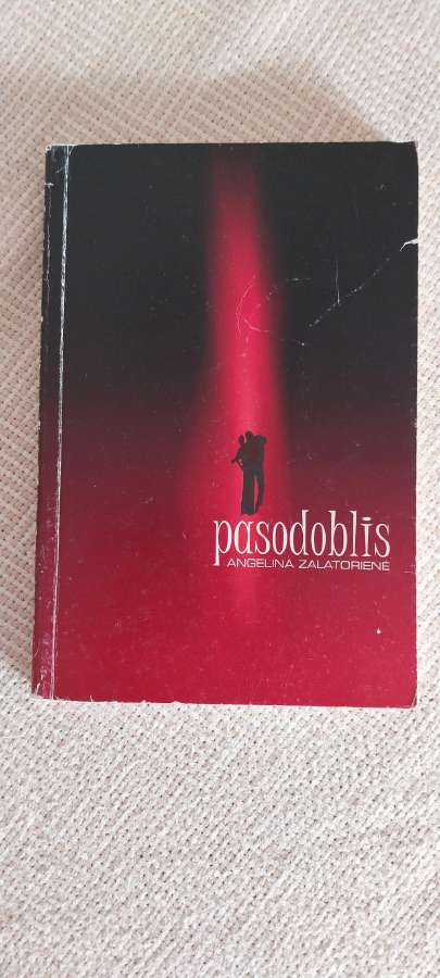 Romanai Detektyvai Fantastika Eilės - nuotraukos Nr. 19