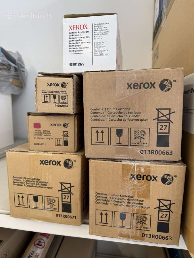 Parduodu xerox tonerius, eksploatacines medžiagas