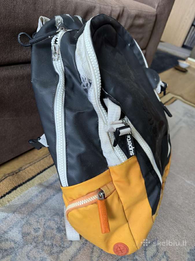 Kuprine 42 x 33 pilka ir Superdry kita ir kt. - nuotraukos Nr. 6