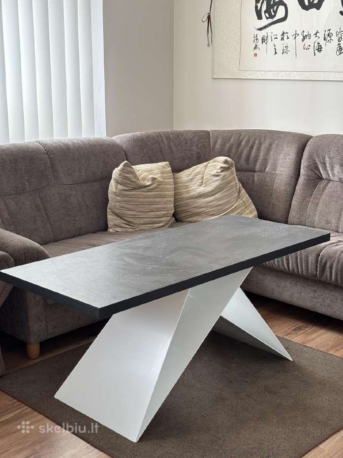 Stalas 140x59x59cm - Modernus, Tvirtas, Ilgaamžis