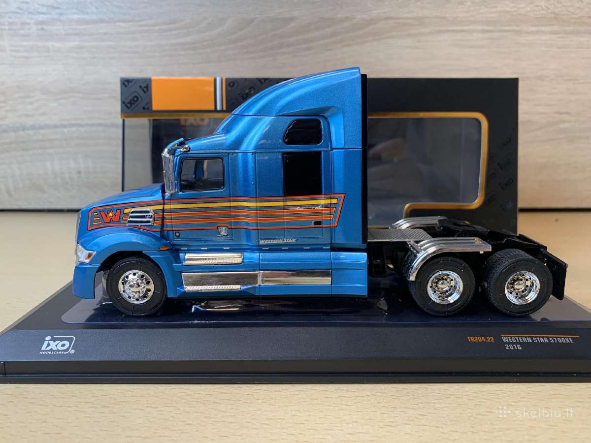Western Star 5700 Ex, 2016 - 1:43 IXO