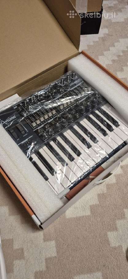 Arturia Minibrute mk1 - nuotraukos Nr. 4