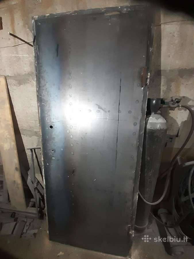 Metalinės durys 88x210 cm