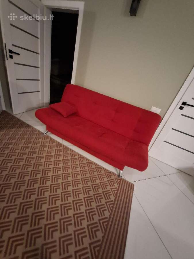 Apynauje dvigule sofa lova