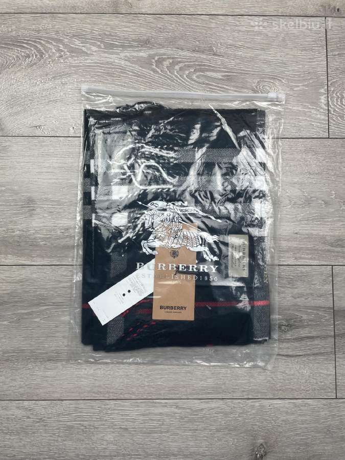 Burberry Juodas Šalikas - nuotraukos Nr. 5