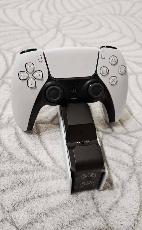 Charging station for Ps5 controlers - nuotraukos Nr. 2