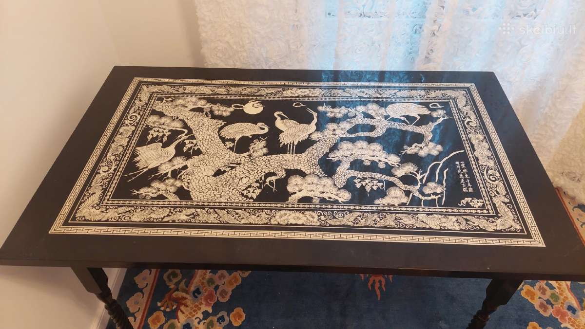 Parduodu rašomąjį stalą