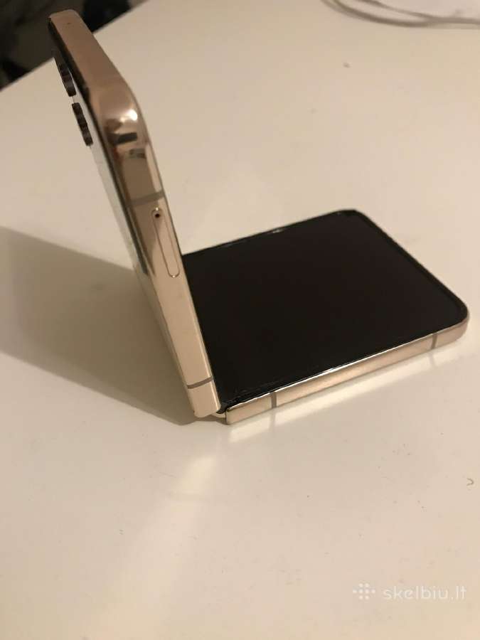 Samsung Galaxy Z Flip4 512gb–tinka dalims/remontui - nuotraukos Nr. 3