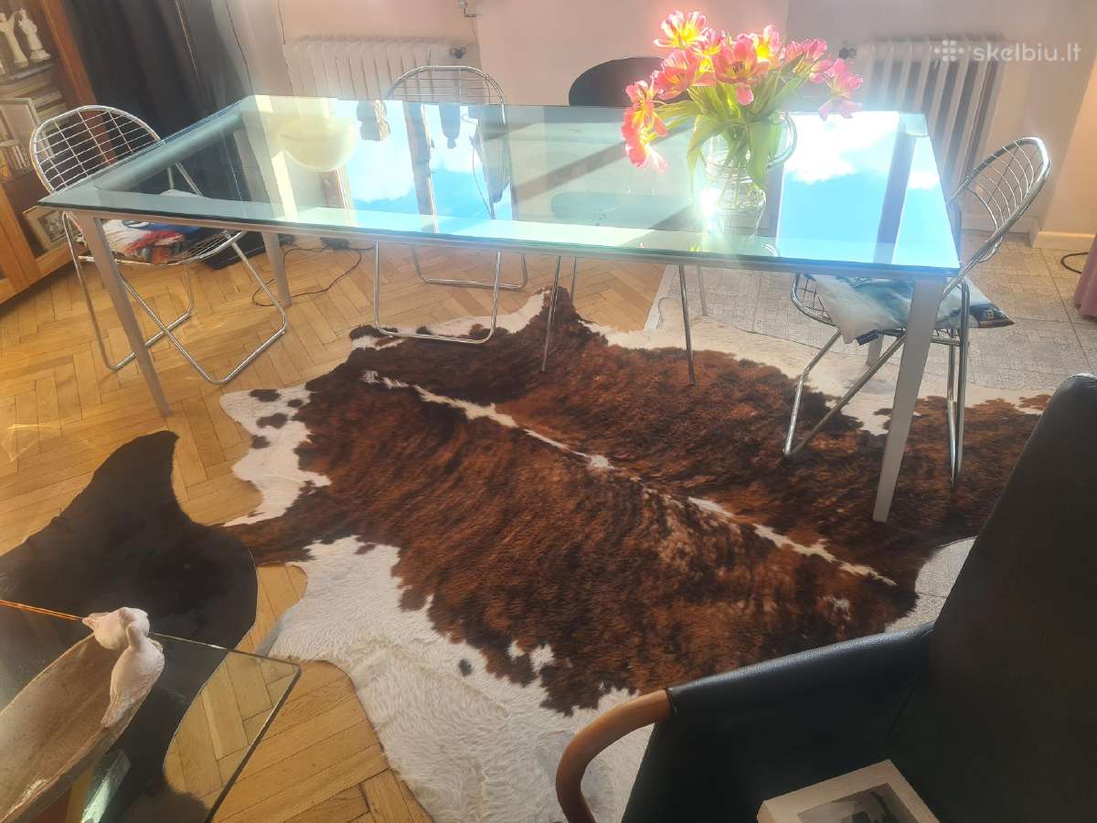 Cassina stalas - nuotraukos Nr. 2