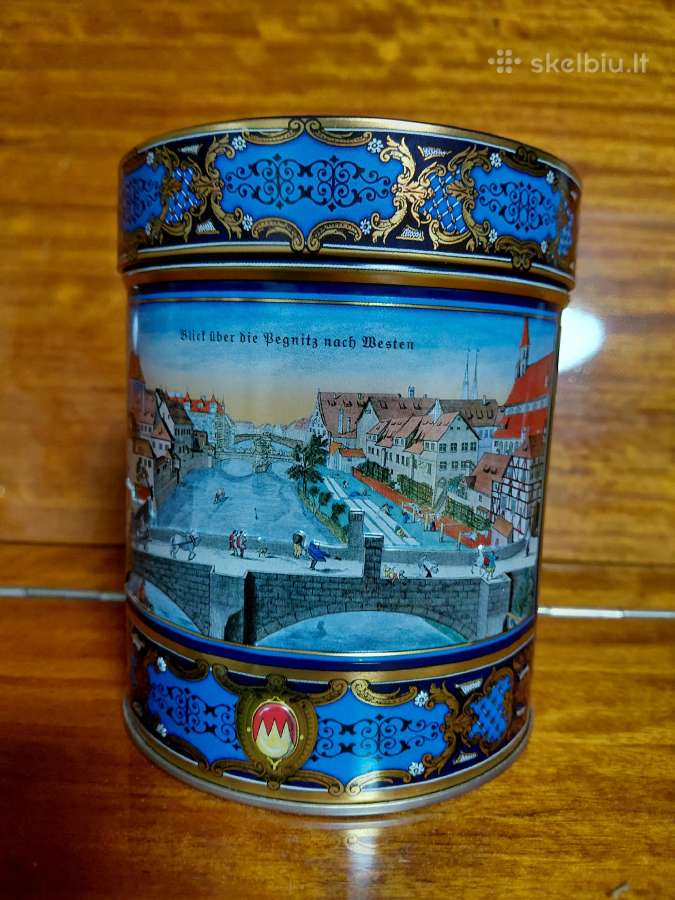 Vintažinė metalinė dėžutė