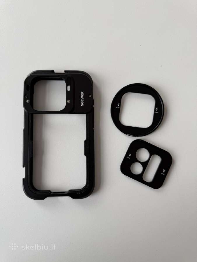 iPhone 15pro cage neewer smallrig 67mm