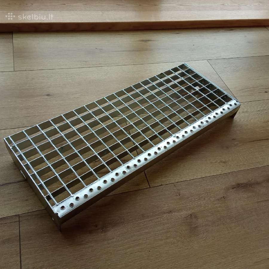 Lauko laiptų pakopos