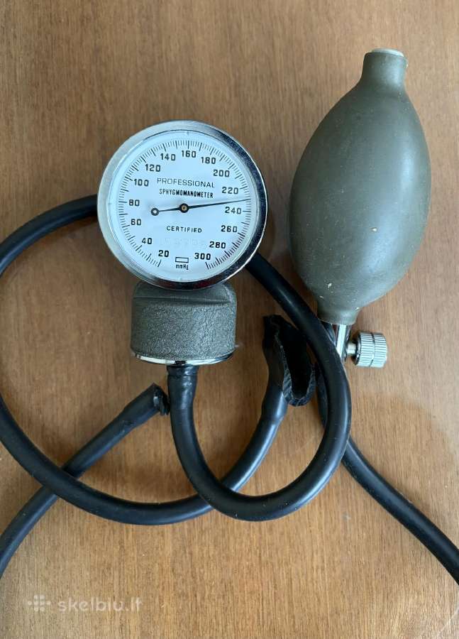 Stethoscope ir manometer - nuotraukos Nr. 4