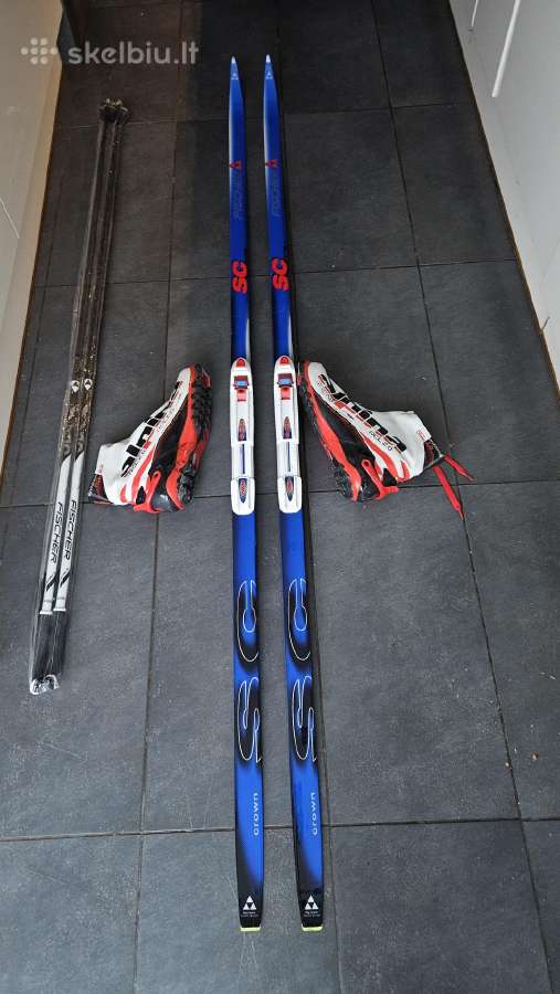 Slidės aukštiems: 210 cm, batai 47d.