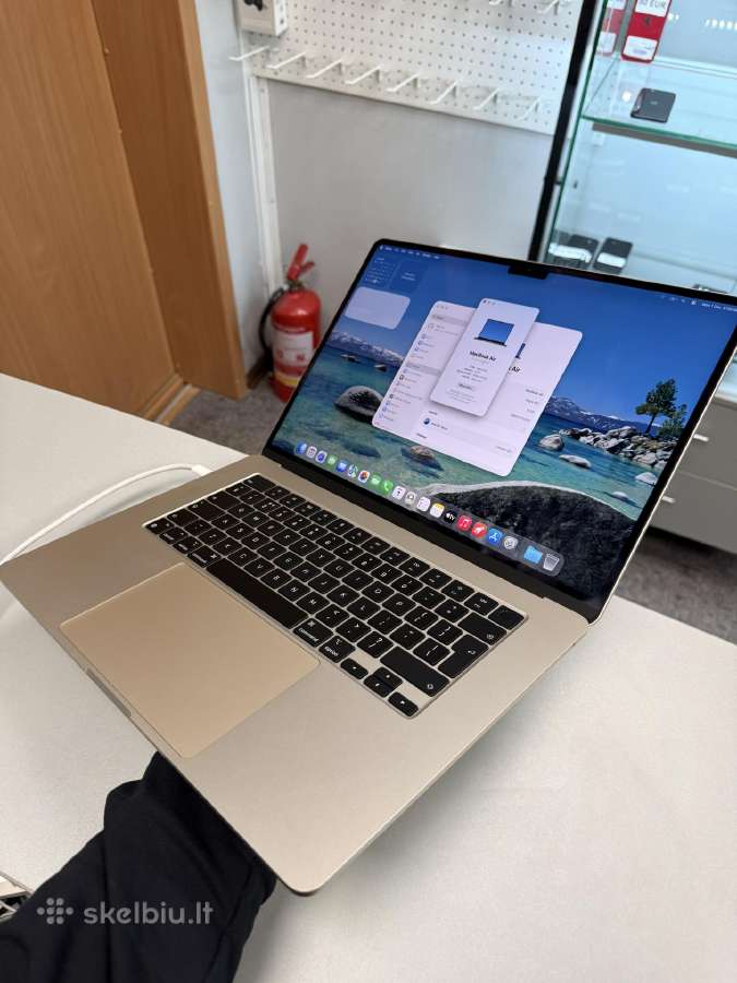 MacBook Air 15 m2 256gb / 8gb RAM 100% bat, garant