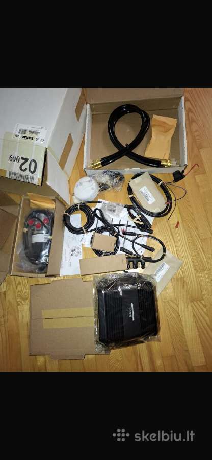 Lowrance/ Simrad Nac 1 autopilotas