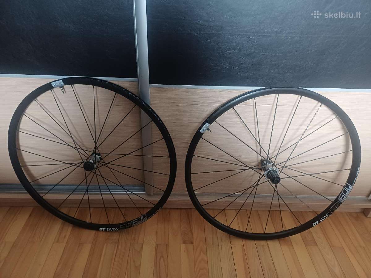 DT swiss er1600 aliumininiai ratai