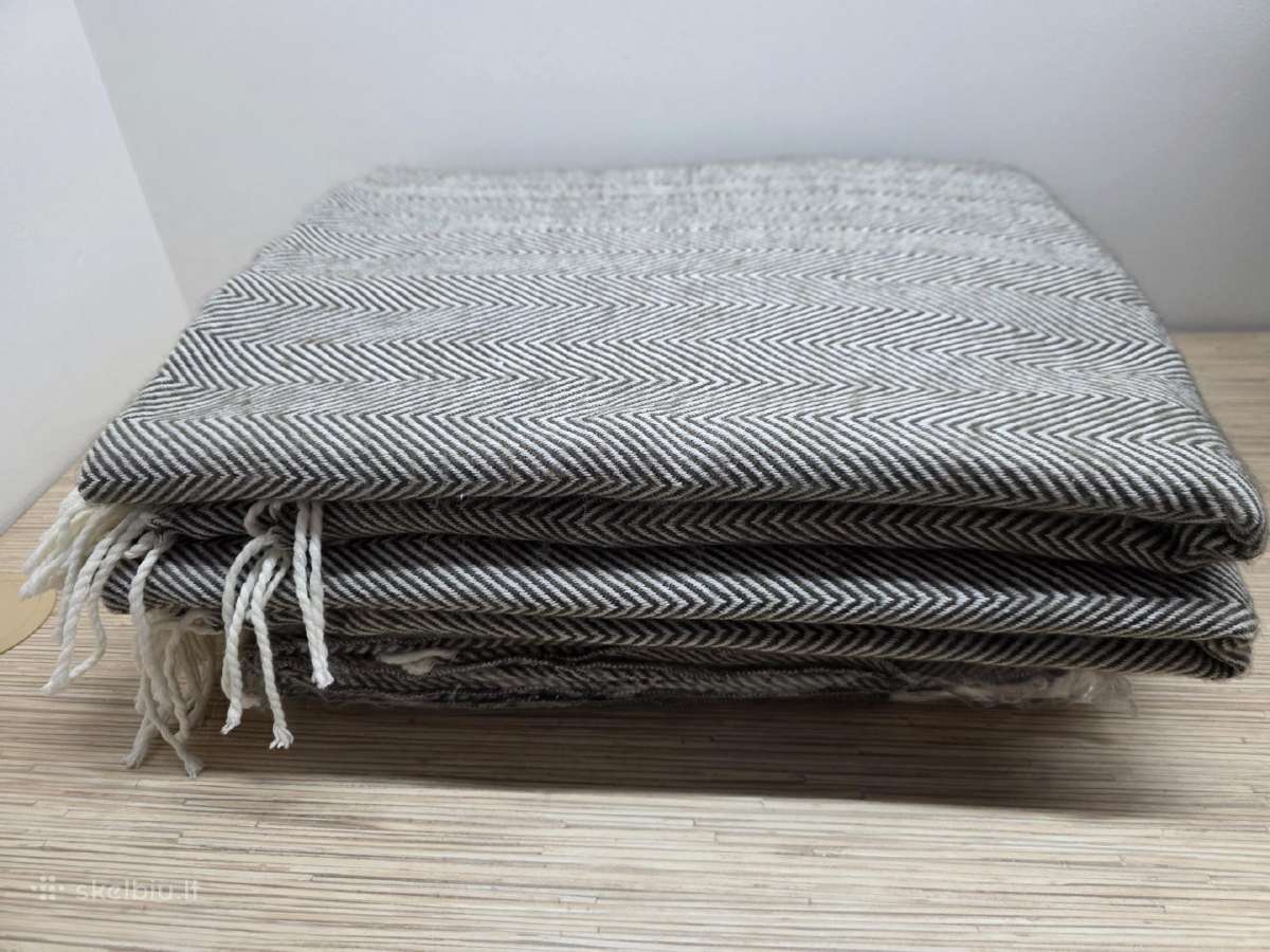 4nauji lengvi akrilo pledai 1.30x1.70m - nuotraukos Nr. 2