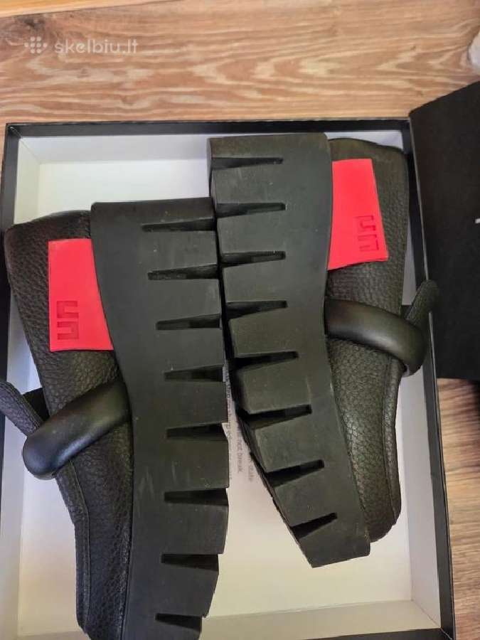 United nude loaferiai