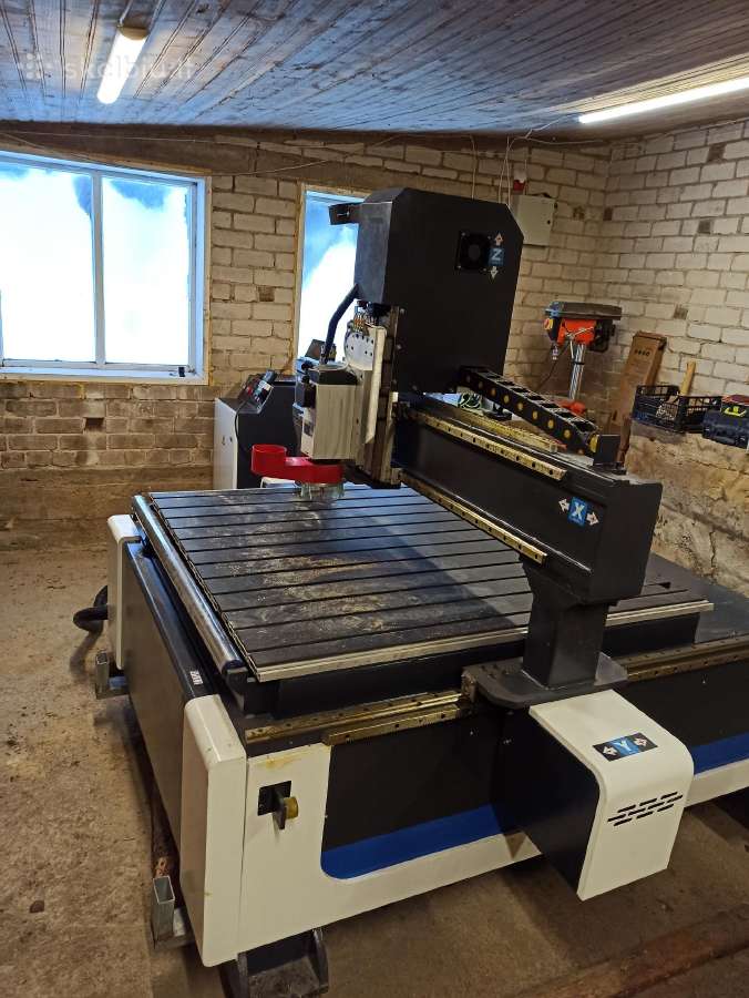 CNC frezavimo staklės