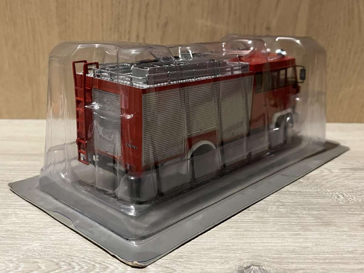 Csepel D-755 1:43 - nuotraukos Nr. 3