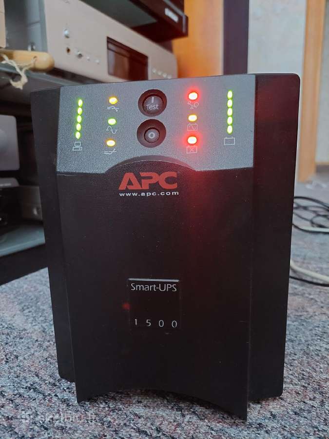 Apc Smart-ups 1500va Line Interactive 1.5kva