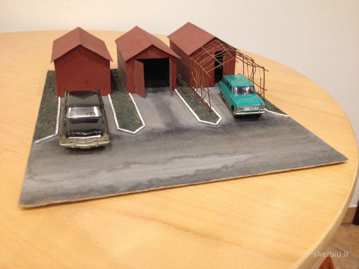 Diorama "Garažai"