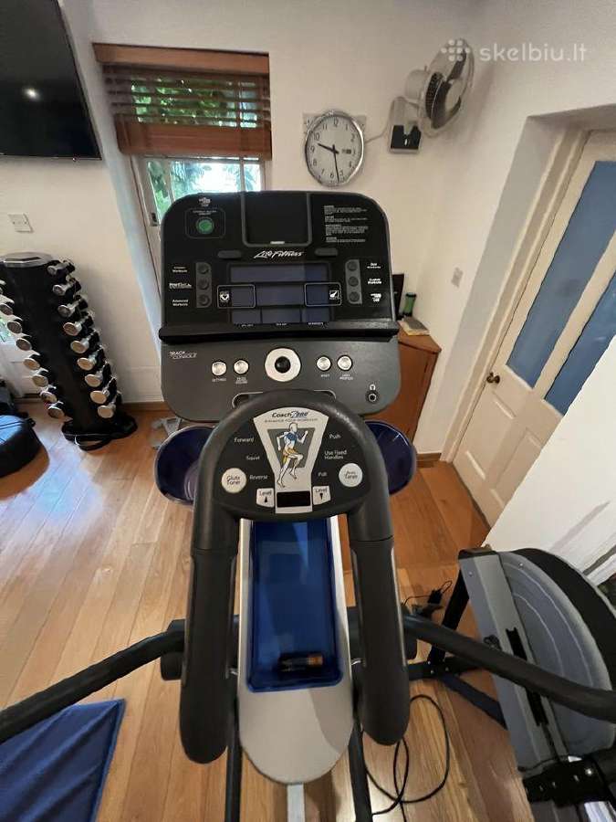 Elipsinis treniruoklis Life fitness X5
