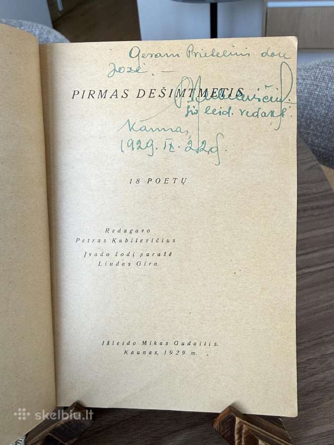 Pirmasis dešimtmetis 18 poetų 1929 m. - nuotraukos Nr. 2
