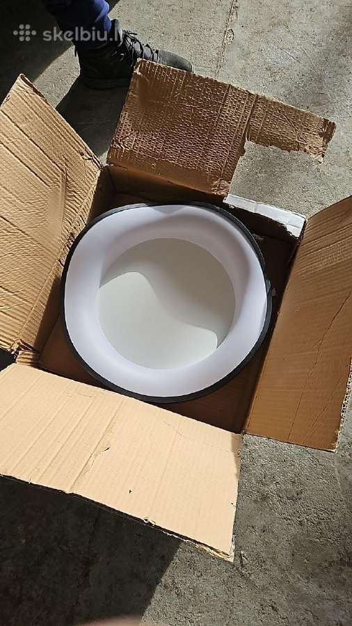 Minimalistinis juodas LED lubinis šviestuvas - nuotraukos Nr. 2