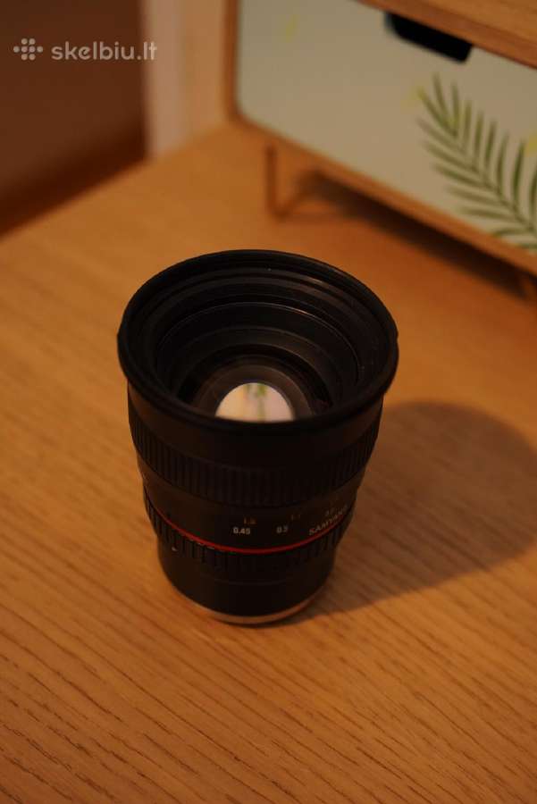 Samyang 50mm t1.5 ir 135mm T2.2