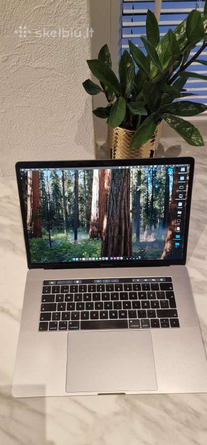 MacBook Pro A1990 i7 16gb 512gb