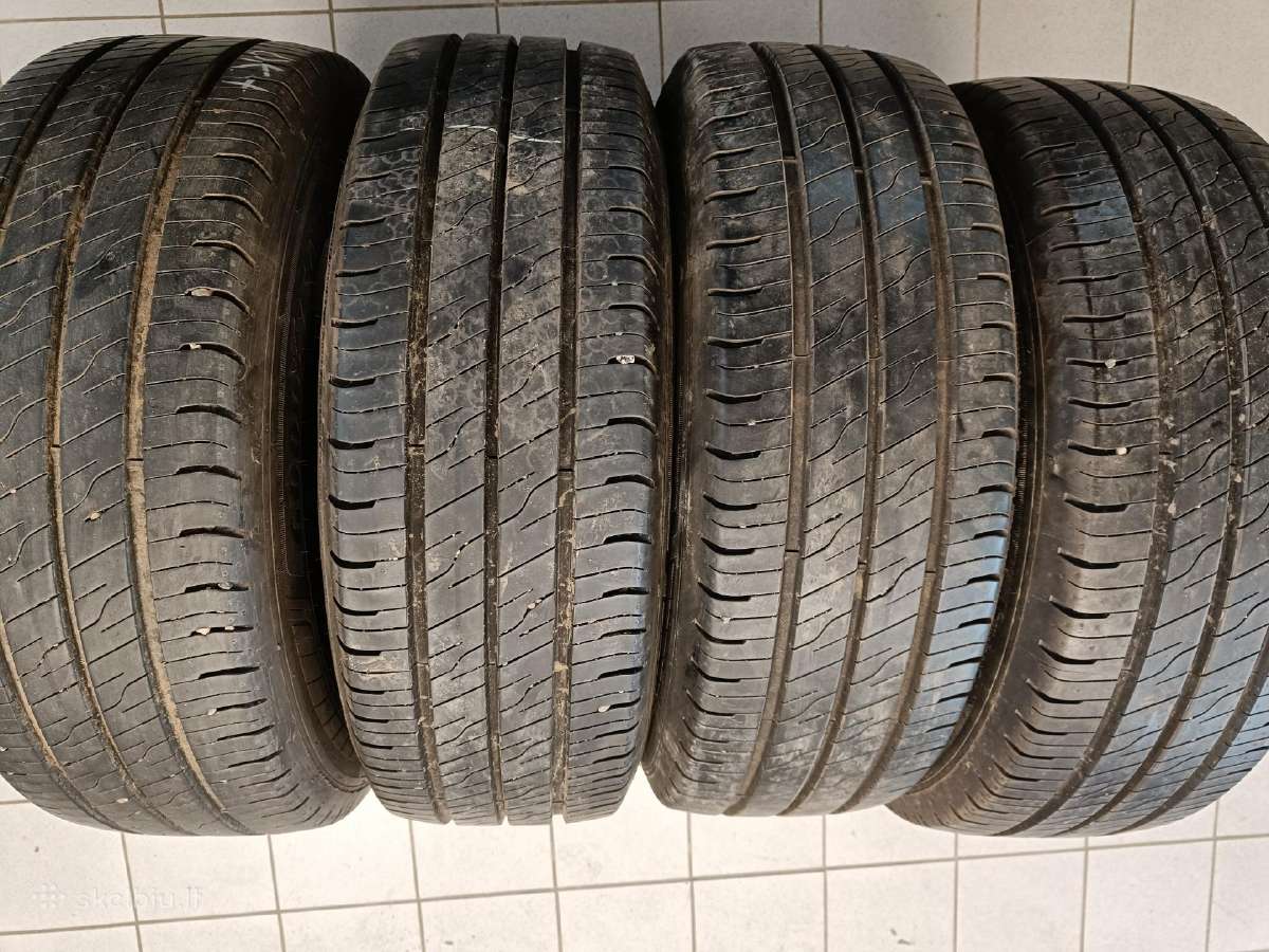 215-65 r16c Goodyear