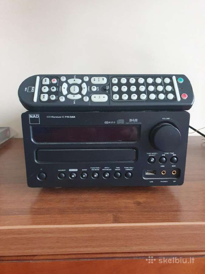 Muzikini centriuka Nad C 715 Dab