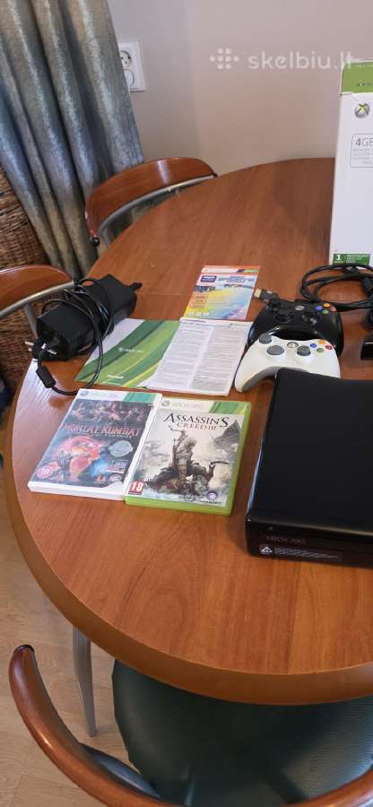 Xbox 360 Slim - nuotraukos Nr. 7
