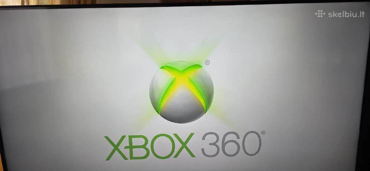 Xbox 360 Slim - nuotraukos Nr. 14