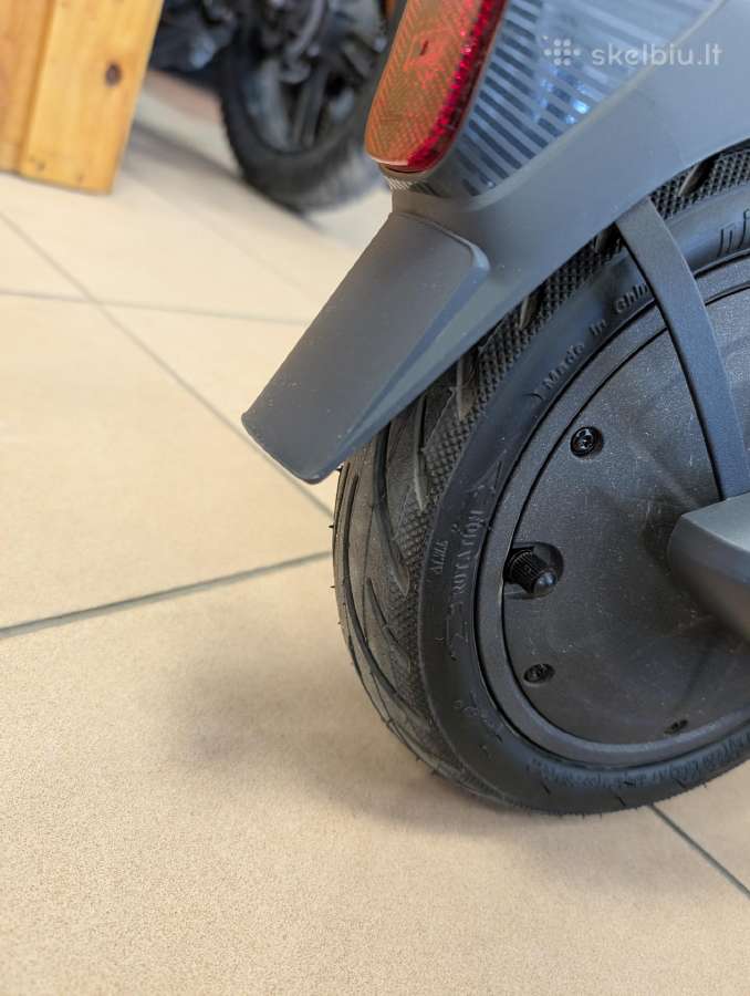 Ninebot e2 pro elektrinis paspirtukas - nuotraukos Nr. 6
