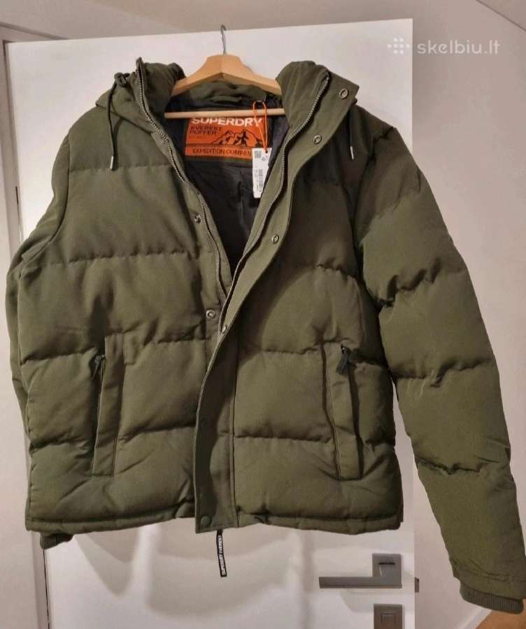 Nauja vyriška striukė Superdry